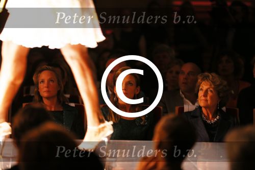 Amsterdam 15 september 2014
Modeshow Addy v d Krommenacker in het ij theater
Aanwezig oa Prinses Margriet Prinses Aimee en Prinses Margarita