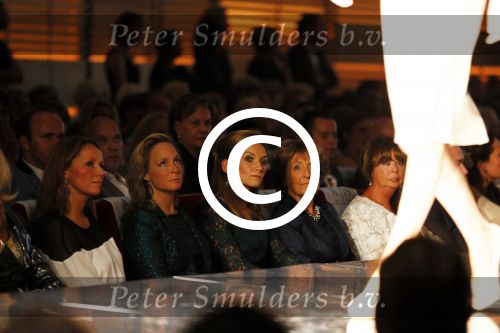Amsterdam 15 september 2014
Modeshow Addy v d Krommenacker in het ij theater
Aanwezig oa Prinses Margriet Prinses Aimee en Prinses Margarita