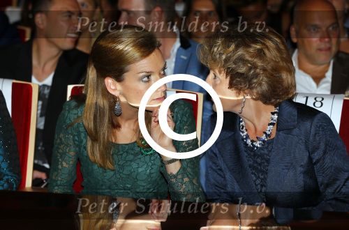 Amsterdam 15 september 2014
Modeshow Addy v d Krommenacker in het ij theater
Aanwezig oa Prinses Margriet Prinses Aimee en Prinses Margarita