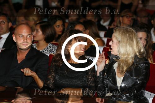 Amsterdam 15 september 2014
Modeshow Addy v d Krommenacker in het IJ theater. Jet v d Meij en Sandra Reemer