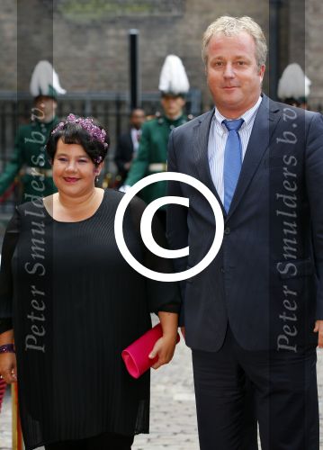 Den Haag 16 september 2014
Prinsjesdag met oa Koning Willem Alexander Koningin Maxima prinses Laurentien en prins Constantijn. Gouden Koets op het binnenhof. Sharon Dijksma met man
