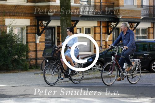 Amsterdam 12 september 2014
Tom Egbers en Janke Dekker op de fiets