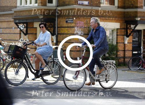Amsterdam 12 september 2014
Tom Egbers en Janke Dekker op de fiets