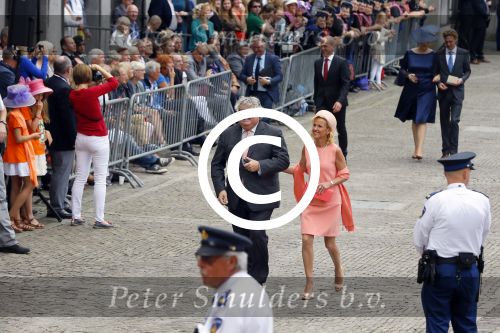 Den Haag 16 september 2014
Prinsjesdag met oa Koning Willem Alexander Koningin Maxima prinses Laurentien en prins Constantijn. Gouden Koets op het binnenhof. Ton Elias met vrouw