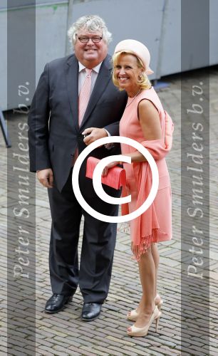 Den Haag 16 september 2014
Prinsjesdag met oa Koning Willem Alexander Koningin Maxima prinses Laurentien en prins Constantijn. Gouden Koets op het binnenhof. Ton Elias met vrouw