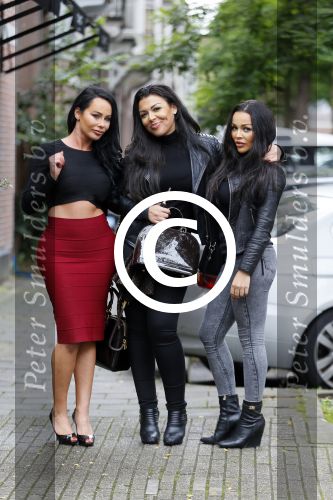 Amsterdam 3 september 2015
Amanda Balk haar zus en vriendin nemen een pilot op voor een real life soap.
Ook haar nieuwe vriend wordt gefilmd.