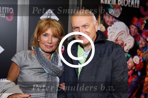Amsterdam 3 september 2015 
Premiere Stiletto in het nieuwe de la mar. Annermarie Oster met een kennis