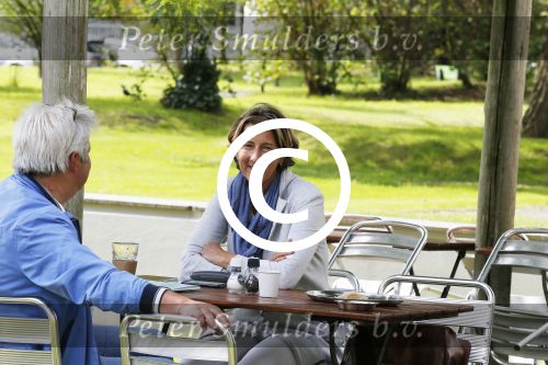 Hilversum 25 augustus 2015
Annette v Trigt op terras op mediapark