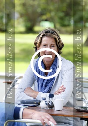 Hilversum 25 augustus 2015
Annette v Trigt op terras op mediapark