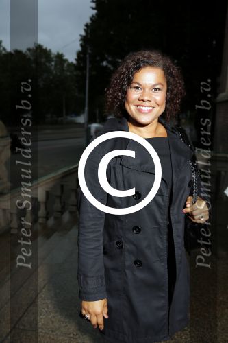 Amsterdam 31 augustus 2015 
Premiere meiden van de herengracht in het tropenmuseum. Anousha Nzume