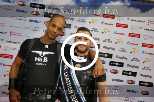 Amsterdam 29 juni 2015
Rainbow awards in Tuschinski.
Arnaud Mr. leather Europe 2015 en partner
