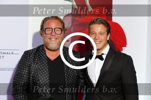 Amsterdam 8 september 2015
Vorstelling nationaal balet in de stopera.
Bastiaan v Schaijk met een vriend