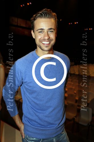 Amsterdam 29 augustus 2015
Fandag bij endemol van GTST Goede tijden slechte tijden.
All You Need Is GTST Live Show met de castleden uit de RTL televisie soapserie GTST. Joep Sertons, Robin Martens, Buddy Vedder  Ruud Feltkamp Marjolein Keuning, Gaby Blaaser, Dilan Yurdacul, Bartho Braat, Babette van Veen, Jette van der Meij, Pip Pellens, Erik de Vogel, Caroline de Bruijn, Barbara Sloesen, Inge Schrama, Miro Kloosterman en Marly van der Velden Everon Jackson Hooi, Beau Schneider en Guido Spek zijn aanwezig.