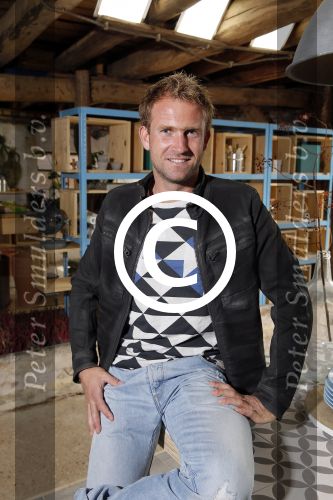 Zoelen 2 september 2015Het team van het RTL4-programma Eigen Huis & Tuin, bestaande uit Thomas Verhoef, Evelyn Struik, Froukje de Both, Tom Groot, Martine Both en Lodewijk Hoekstra.