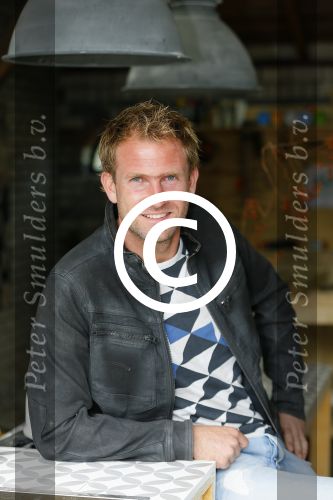 Zoelen 2 september 2015Het team van het RTL4-programma Eigen Huis & Tuin, bestaande uit Thomas Verhoef, Evelyn Struik, Froukje de Both, Tom Groot, Martine Both en Lodewijk Hoekstra.