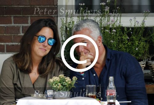 Amsterdam 21 augustus 2015
Bram Moszkowicz met vriendin Nynke Hogervorst