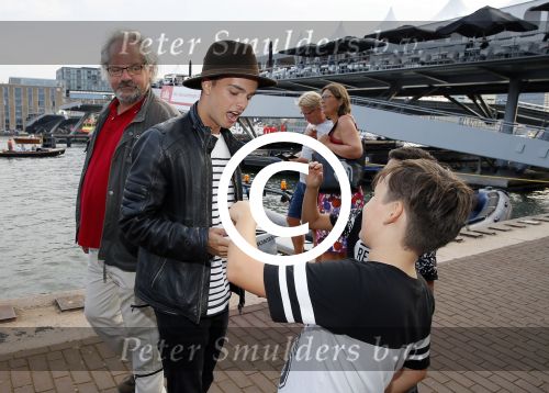 Amsterdam 19 augustus 2015 
Div bn ers eten bij restaurant op brug bij sail. Buddy Jarie