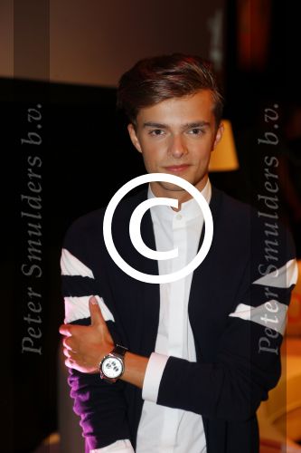 Amsterdam 29 augustus 2015
Fandag bij endemol van GTST Goede tijden slechte tijden.
All You Need Is GTST Live Show met de castleden uit de RTL televisie soapserie GTST. Joep Sertons, Robin Martens, Buddy Vedder  Ruud Feltkamp Marjolein Keuning, Gaby Blaaser, Dilan Yurdacul, Bartho Braat, Babette van Veen, Jette van der Meij, Pip Pellens, Erik de Vogel, Caroline de Bruijn, Barbara Sloesen, Inge Schrama, Miro Kloosterman en Marly van der Velden Everon Jackson Hooi, Beau Schneider en Guido Spek zijn aanwezig.