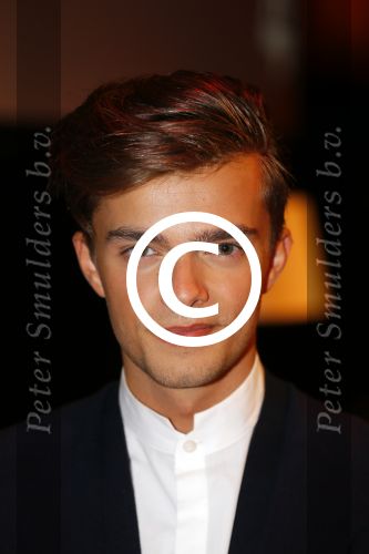 Amsterdam 29 augustus 2015
Fandag bij endemol van GTST Goede tijden slechte tijden.
All You Need Is GTST Live Show met de castleden uit de RTL televisie soapserie GTST. Joep Sertons, Robin Martens, Buddy Vedder  Ruud Feltkamp Marjolein Keuning, Gaby Blaaser, Dilan Yurdacul, Bartho Braat, Babette van Veen, Jette van der Meij, Pip Pellens, Erik de Vogel, Caroline de Bruijn, Barbara Sloesen, Inge Schrama, Miro Kloosterman en Marly van der Velden Everon Jackson Hooi, Beau Schneider en Guido Spek zijn aanwezig.