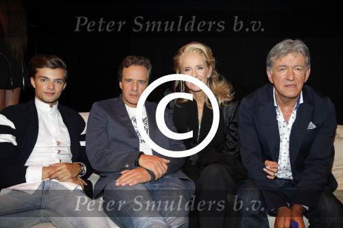 Amsterdam 29 augustus 2015
Fandag bij endemol van GTST Goede tijden slechte tijden.
All You Need Is GTST Live Show met de castleden uit de RTL televisie soapserie GTST. Joep Sertons, Robin Martens, Buddy Vedder  Ruud Feltkamp Marjolein Keuning, Gaby Blaaser, Dilan Yurdacul, Bartho Braat, Babette van Veen, Jette van der Meij, Pip Pellens, Erik de Vogel, Caroline de Bruijn, Barbara Sloesen, Inge Schrama, Miro Kloosterman en Marly van der Velden Everon Jackson Hooi, Beau Schneider en Guido Spek zijn aanwezig.
