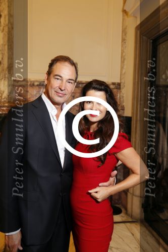 Amsterdam 31 augustus 2015 
Premiere meiden van de herengracht in het tropenmuseum. Caroline de Bruijn en erik de Vogel