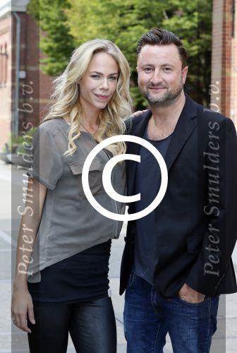 Amsterdam 19 augustus 2015 
Presentatie Expeditie Robinson deelnemers bij de westergasfabriek.. Sharon Doorson, Tim Douwsma, Marian Mudder, Teske de Schepper, Oscar Aerts, Sander Janson, Amara Onwuka, Elle Bandita, Kim Lammers, Kees van der Spek, Wietze de Jager, Klaas van der Eerden, Danny Ghosen, Sandra van Nieuwland, Anna Speller en Jaap Jongbloed met presentatoren Nicolette Kluijver en Dennis Weening