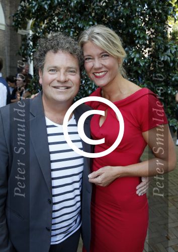 Amsterdam 20 augustus 2015
Winterpresentatie SBS6 in artis. Kim Lian v d Meij Dirk Zeelenberg  en Sandra Ysbrandy