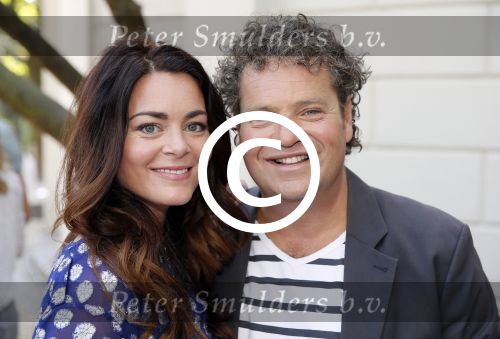 Amsterdam 20 augustus 2015
Winterpresentatie SBS6 in artis. Kim Lian v d Meij Dirk Zeelenberg  en Sandra Ysbrandy