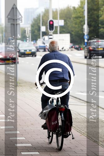 Den Haag 31 augustus 2015
Dolf de Vries op de fiets in Den Haag
