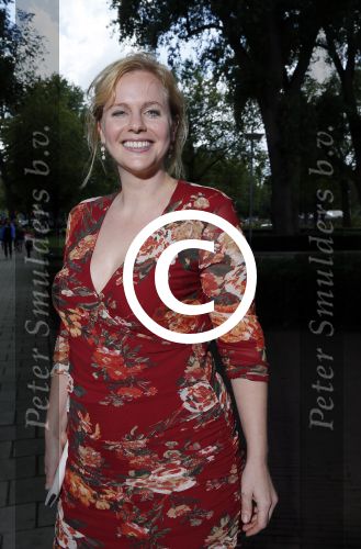 Amsterdam 1 september 2015 
Presentatie cast lulverhalen van Howard Komproe. Dookje v Dieren