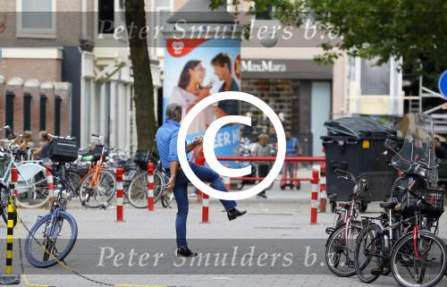 Amsterdam 21 augustus 2015 
Dries en Honoria Roelvink gaan in de nieuwe blushing van Gordon in Amsterdam een koffie drinken.
Dries en Honoria zijn binnenkort 5 jaar getrouwd