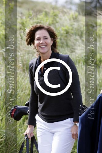 Zandvoort 5 september 2015
 
Op zaterdag 5 september zal traditiegetrouw de Charity Challenge van het KLM Open plaatsvinden op de Kennemer G&CC. Bekende Nederlanders spelen met genodigden van partners en sponsoren van het KLM Open voor het goede doel, UNICEF. Onder de deelnemende BNâ€™ers bevinden zich Jeroen Rietbergen, Bryan Roy, Daan Slooter, , Winston Gerschtanowitz Ties Kruize, Willem van Hanegem, Elsemieke Havenga, Ferry Maat, Jan Lammers, Toine van Peperstraten,Peter Paul Muller,  Ed de Goey, Floris Jan Bovelander en Willy van de Kerkhof en Nicolien Sauerbrei