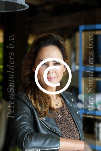 Zoelen 2 september 2015Het team van het RTL4-programma Eigen Huis & Tuin, bestaande uit Thomas Verhoef, Evelyn Struik, Froukje de Both, Tom Groot, Martine Both en Lodewijk Hoekstra.