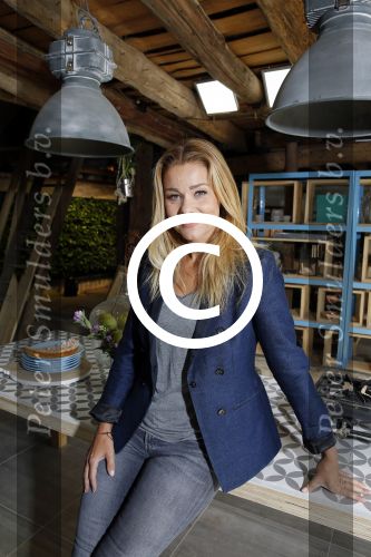 Zoelen 2 september 2015Het team van het RTL4-programma Eigen Huis & Tuin, bestaande uit Thomas Verhoef, Evelyn Struik, Froukje de Both, Tom Groot, Martine Both en Lodewijk Hoekstra.