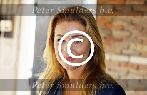 Zoelen 2 september 2015Het team van het RTL4-programma Eigen Huis & Tuin, bestaande uit Thomas Verhoef, Evelyn Struik, Froukje de Both, Tom Groot, Martine Both en Lodewijk Hoekstra.