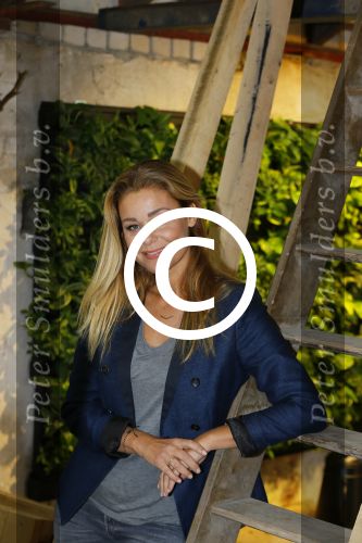 Zoelen 2 september 2015Het team van het RTL4-programma Eigen Huis & Tuin, bestaande uit Thomas Verhoef, Evelyn Struik, Froukje de Both, Tom Groot, Martine Both en Lodewijk Hoekstra.