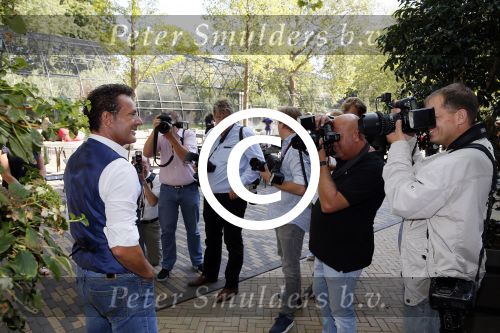 Amsterdam 20 augustus 2015
Winterpresentatie SBS6 in artis. Gerard Joling met pers