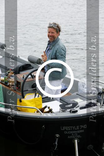 Amsterdam  19 augustus 2015 
Henk Jan Smits en zijn vrouw vieren hun 21 jarig huwelijk tijdens sail