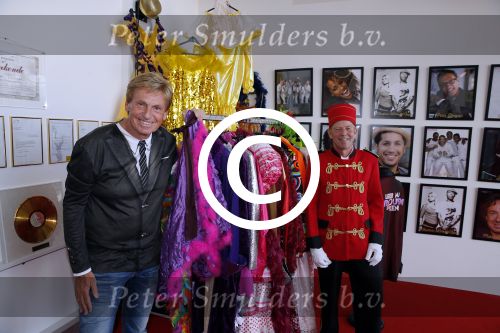 Uitgeest 29 augustus 2015
Henny Huisman en Jacques d Ancona bij expositie over de soundmixshow.