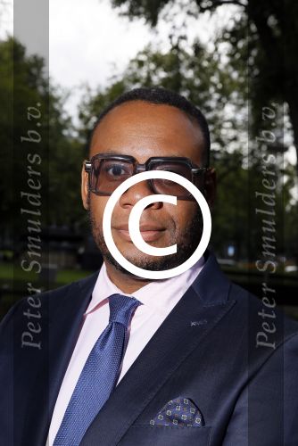 Amsterdam 1 september 2015 
Presentatie cast lulverhalen van Howard Komproe.
