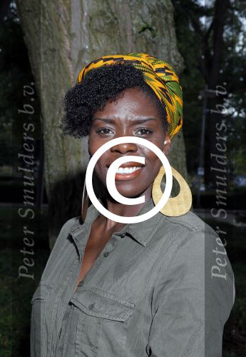 Amsterdam 1 september 2015 
Presentatie cast lulverhalen van Howard Komproe.
Imanuelle Grives