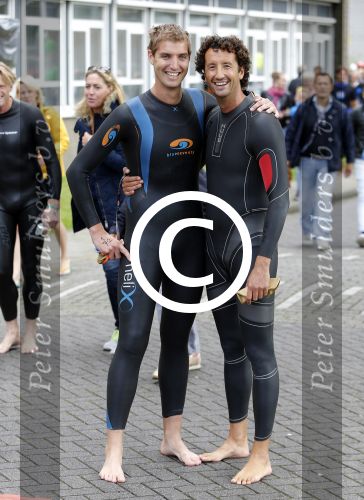 Amsterdam 6 september 2015
ALS Amsterdam City Swim in de grachten van Amsterdam met veel bekende nederlanders.
Jan Joost v Gangelen