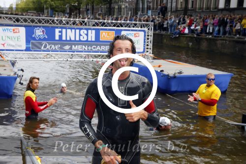 Amsterdam 6 september 2015
ALS Amsterdam City Swim in de grachten van Amsterdam met veel bekende nederlanders.
Jan Joost v Gangelen
