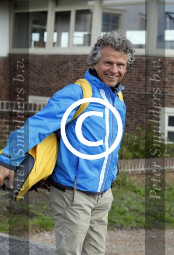 Zandvoort 5 september 2015
 
Op zaterdag 5 september zal traditiegetrouw de Charity Challenge van het KLM Open plaatsvinden op de Kennemer G&CC. Bekende Nederlanders spelen met genodigden van partners en sponsoren van het KLM Open voor het goede doel, UNICEF. Onder de deelnemende BNâ€™ers bevinden zich Jeroen Rietbergen, Bryan Roy, Daan Slooter, , Winston Gerschtanowitz Ties Kruize, Willem van Hanegem, Elsemieke Havenga, Ferry Maat, Jan Lammers, Toine van Peperstraten,Peter Paul Muller,  Ed de Goey, Floris Jan Bovelander en Willy van de Kerkhof en Nicolien Sauerbrei