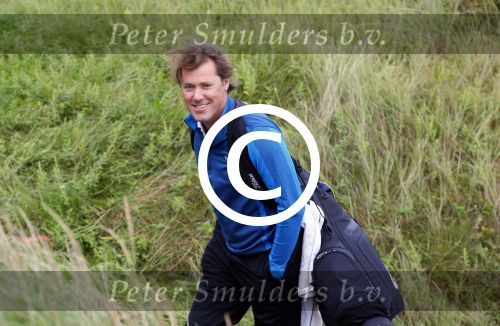 Zandvoort 5 september 2015
 
Op zaterdag 5 september zal traditiegetrouw de Charity Challenge van het KLM Open plaatsvinden op de Kennemer G&CC. Bekende Nederlanders spelen met genodigden van partners en sponsoren van het KLM Open voor het goede doel, UNICEF. Onder de deelnemende BNâ€™ers bevinden zich Jeroen Rietbergen, Bryan Roy, Daan Slooter, , Winston Gerschtanowitz Ties Kruize, Willem van Hanegem, Elsemieke Havenga, Ferry Maat, Jan Lammers, Toine van Peperstraten,Peter Paul Muller,  Ed de Goey, Floris Jan Bovelander en Willy van de Kerkhof en Nicolien Sauerbrei