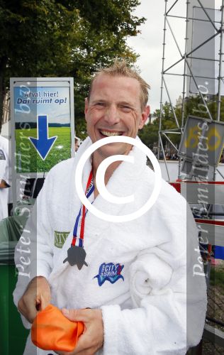 Amsterdam 6 september 2015
ALS Amsterdam City Swim in de grachten van Amsterdam met veel bekende nederlanders.
Jochem Uytenhage