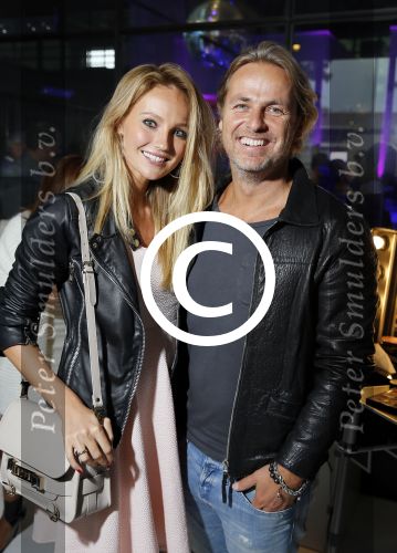 Amsterdam 27 augustus 2015
Presentatie tassenlijn TOV en Chantal Bles. Kelly Weekers en John Ewbank