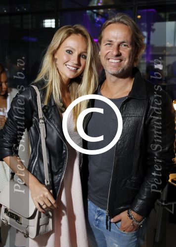 Amsterdam 27 augustus 2015
Presentatie tassenlijn TOV en Chantal Bles. Kelly Weekers en John Ewbank