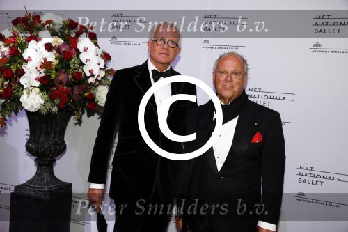 Amsterdam 8 september 2015
Vorstelling nationaal balet in de stopera. Joop Braakhekke met partner