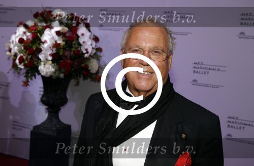 Amsterdam 8 september 2015
Vorstelling nationaal balet in de stopera. Joop Braakhekke met partner